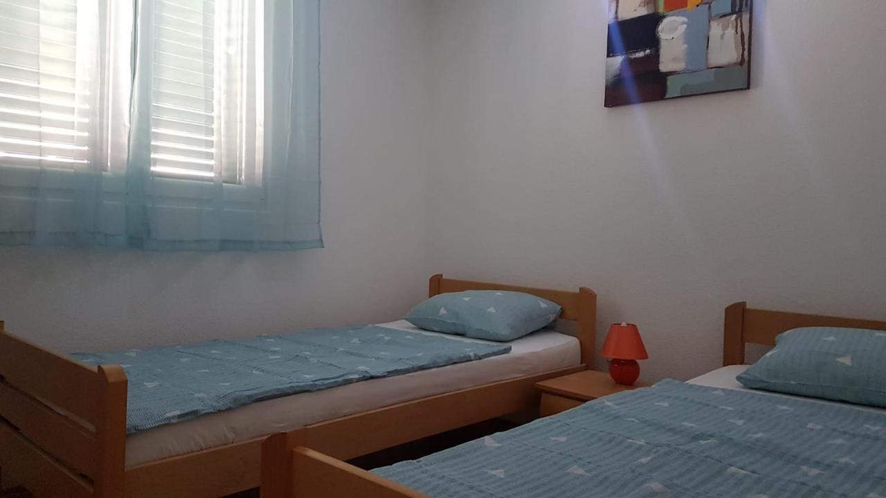 Apartmani Vincek Vodice Eksteriør bilde