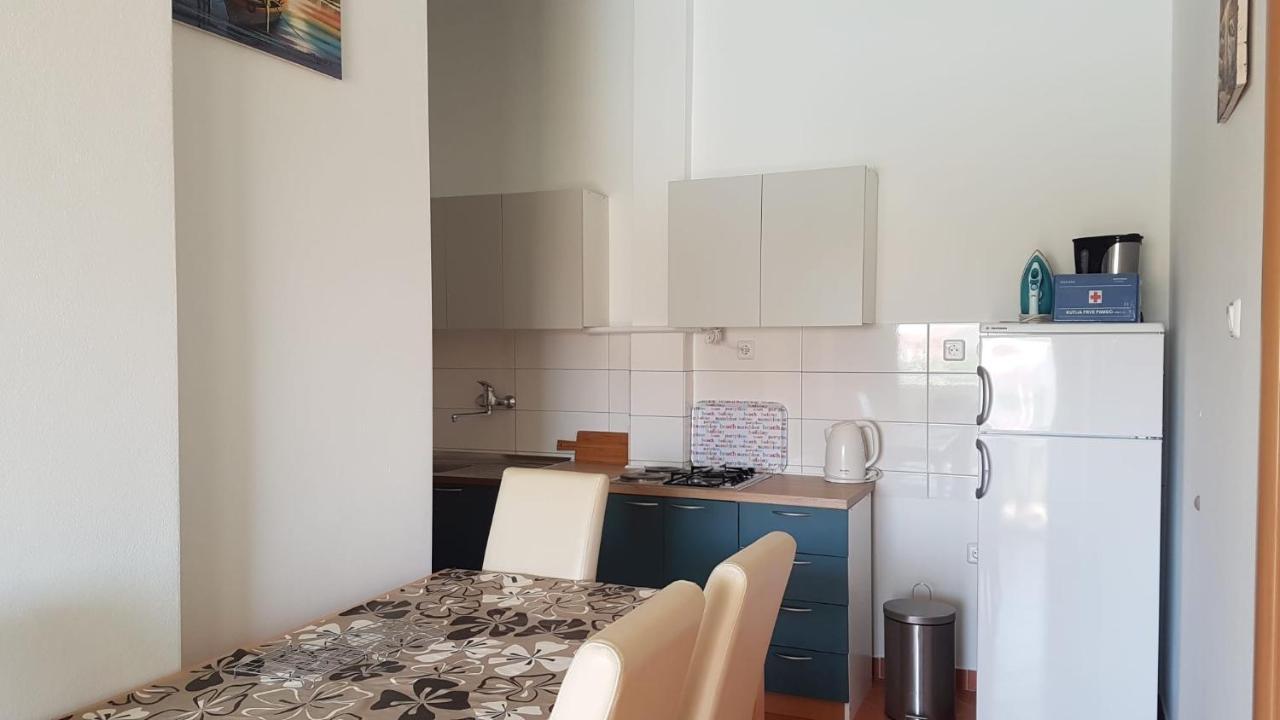 Apartmani Vincek Vodice Eksteriør bilde
