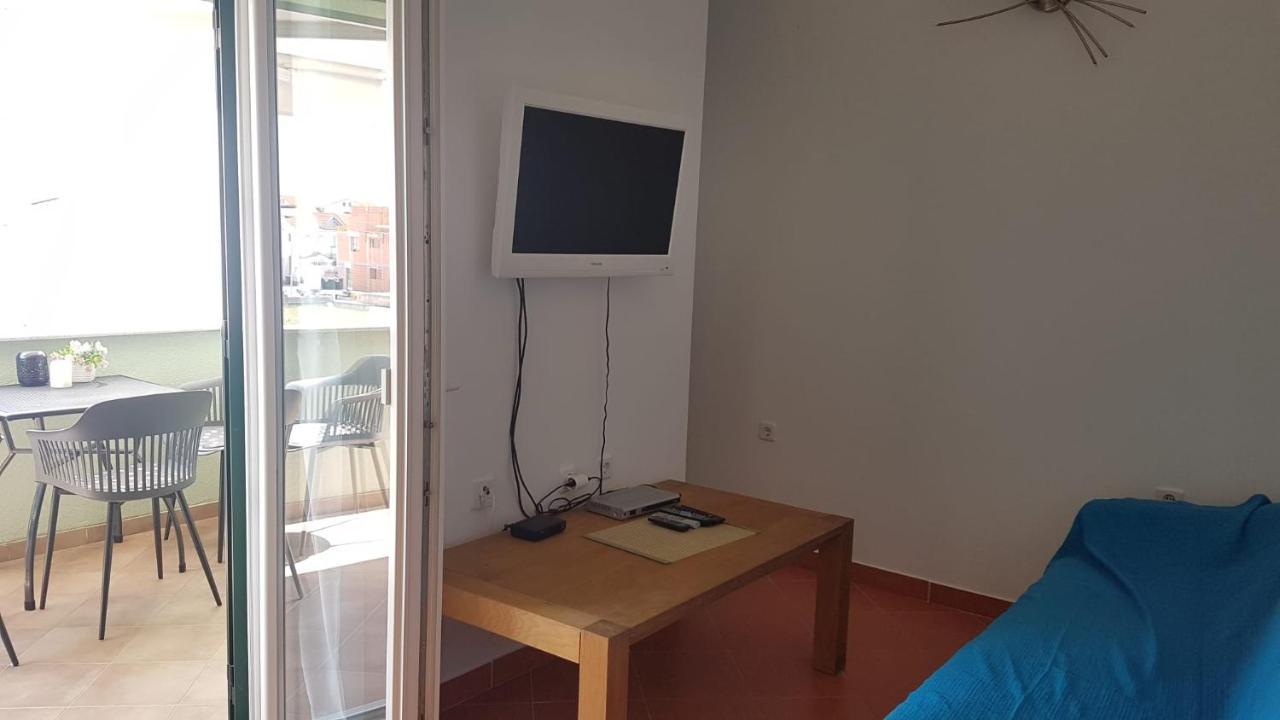 Apartmani Vincek Vodice Eksteriør bilde