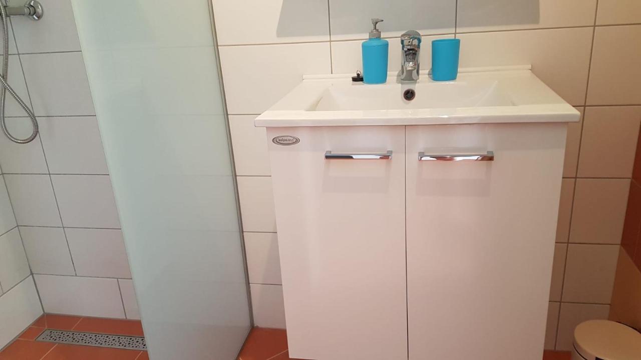 Apartmani Vincek Vodice Eksteriør bilde